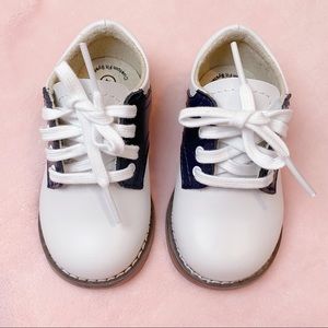 FOOTMATES Cheer Laceup Saddle 8401 Toddler Shoes